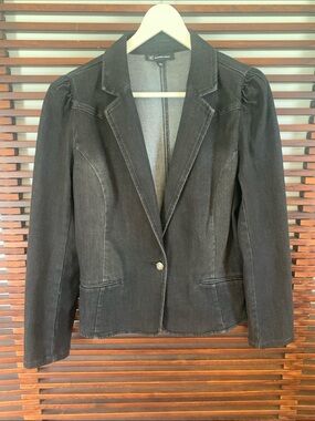 🎉NEW LISTING!🎉INC International Concepts Black Denim Blazer with Puff Shoulders